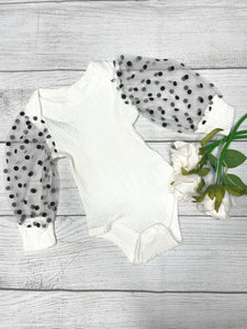 “Chloe” Polka Puff Sleeve Bodysuit